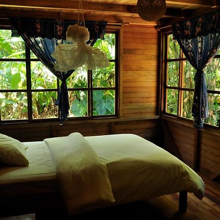 Huella Verde Rainforest Lodge Canelos Exterior photo